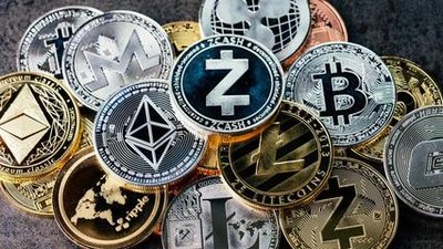 Rows of mining rigs powered efficiently in a large mining farm